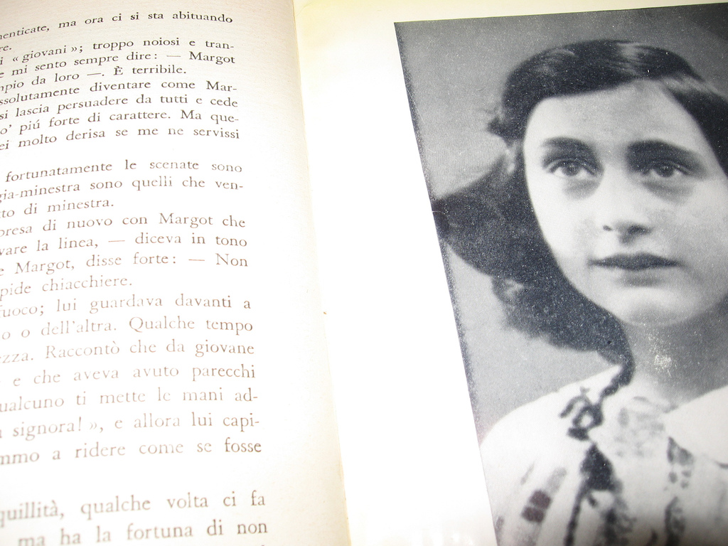 Il Diario di Anna Frank fruibile online in lingua originale e gratuita -  Cinque Colonne Magazine