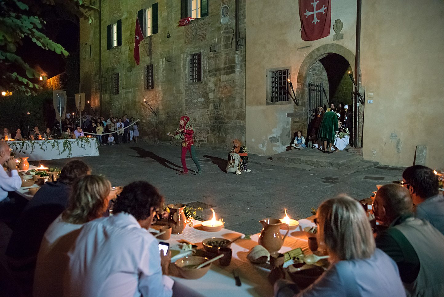 festa medievale cena